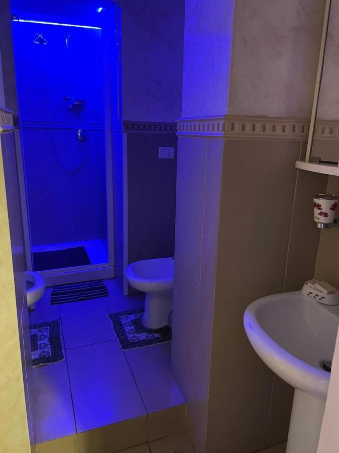 B&B Sotto Gli Archi Катания Экстерьер фото