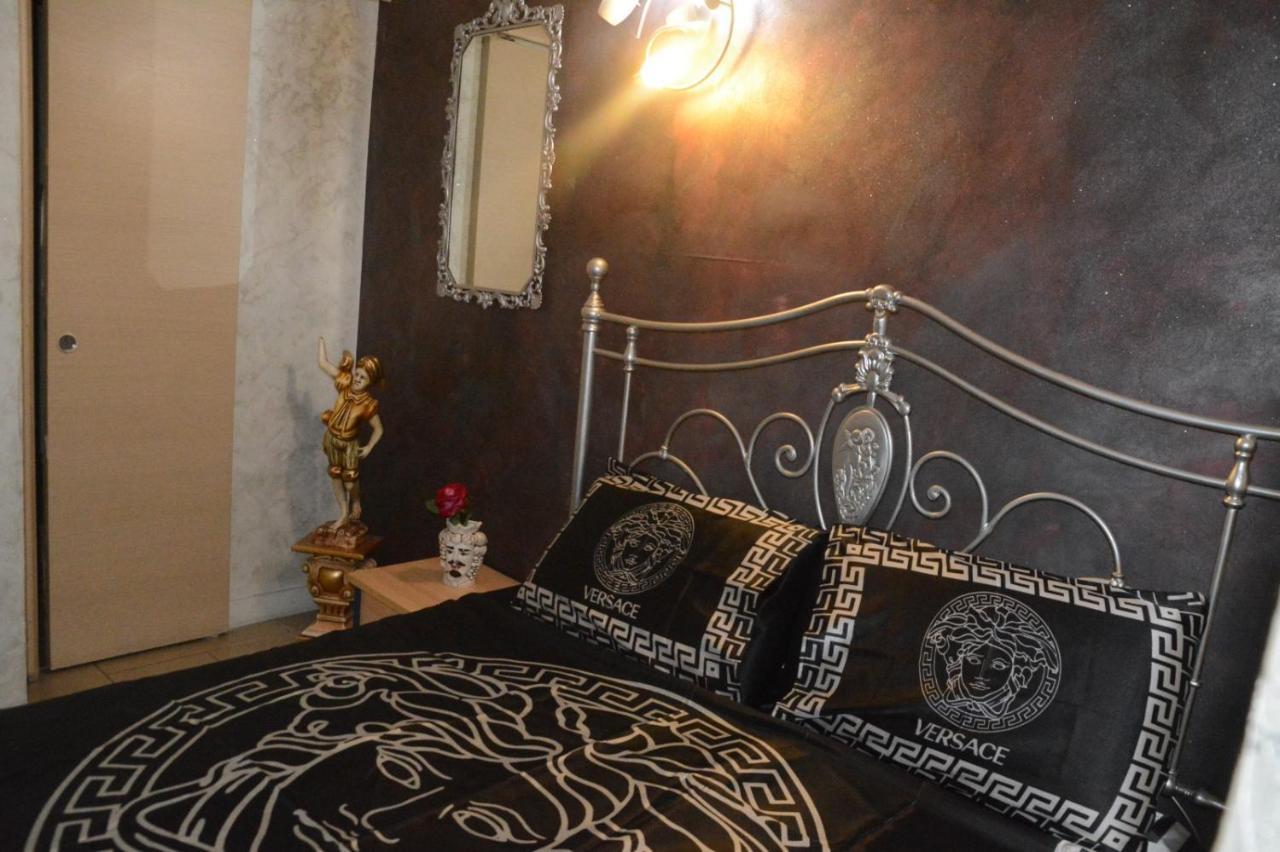 B&B Sotto Gli Archi Катания Экстерьер фото