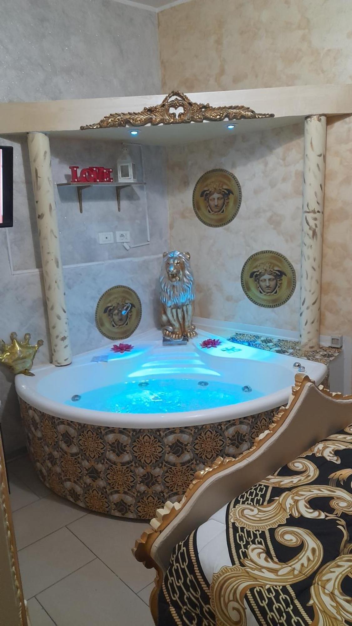 B&B Sotto Gli Archi Катания Экстерьер фото