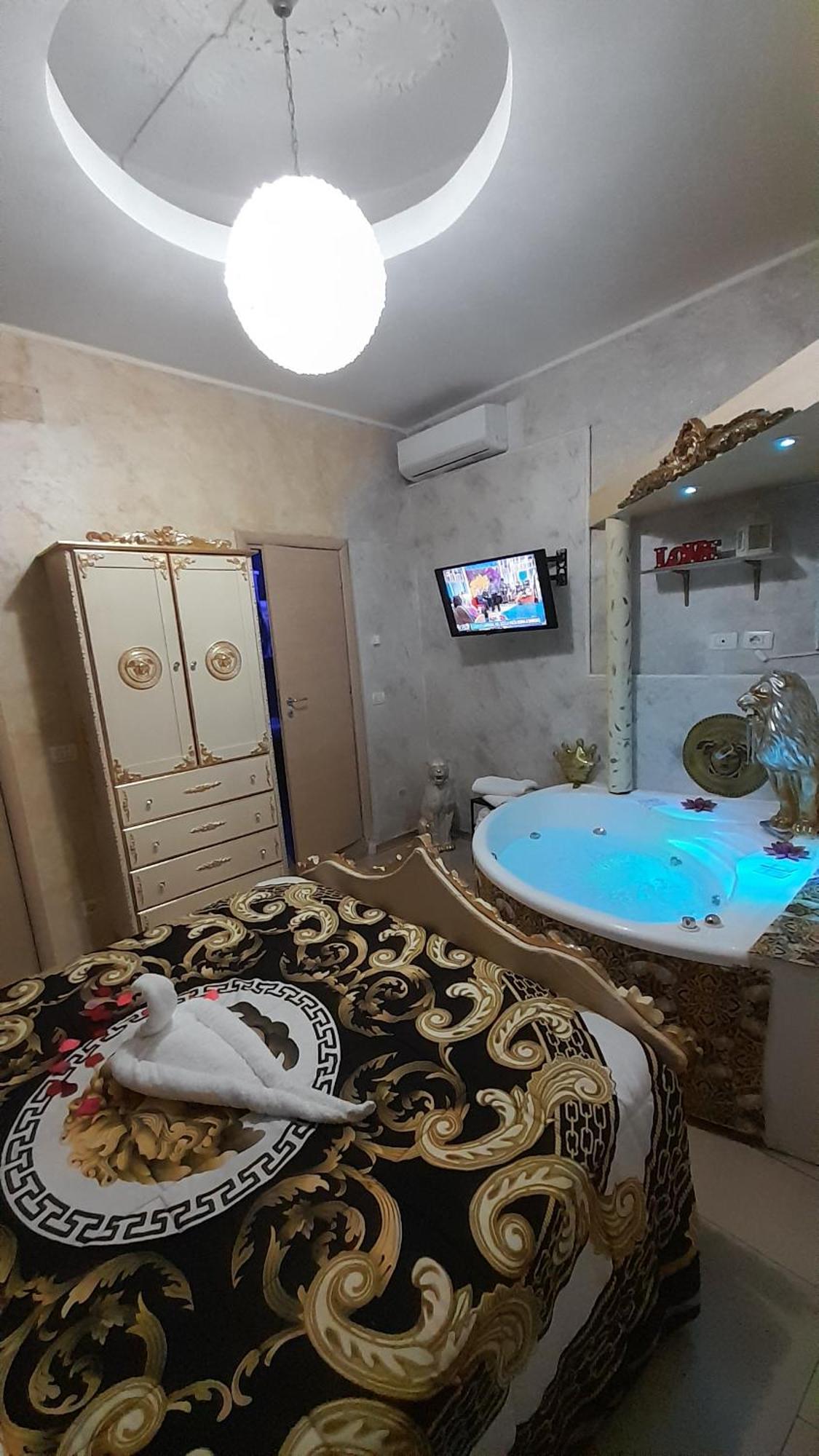 B&B Sotto Gli Archi Катания Экстерьер фото